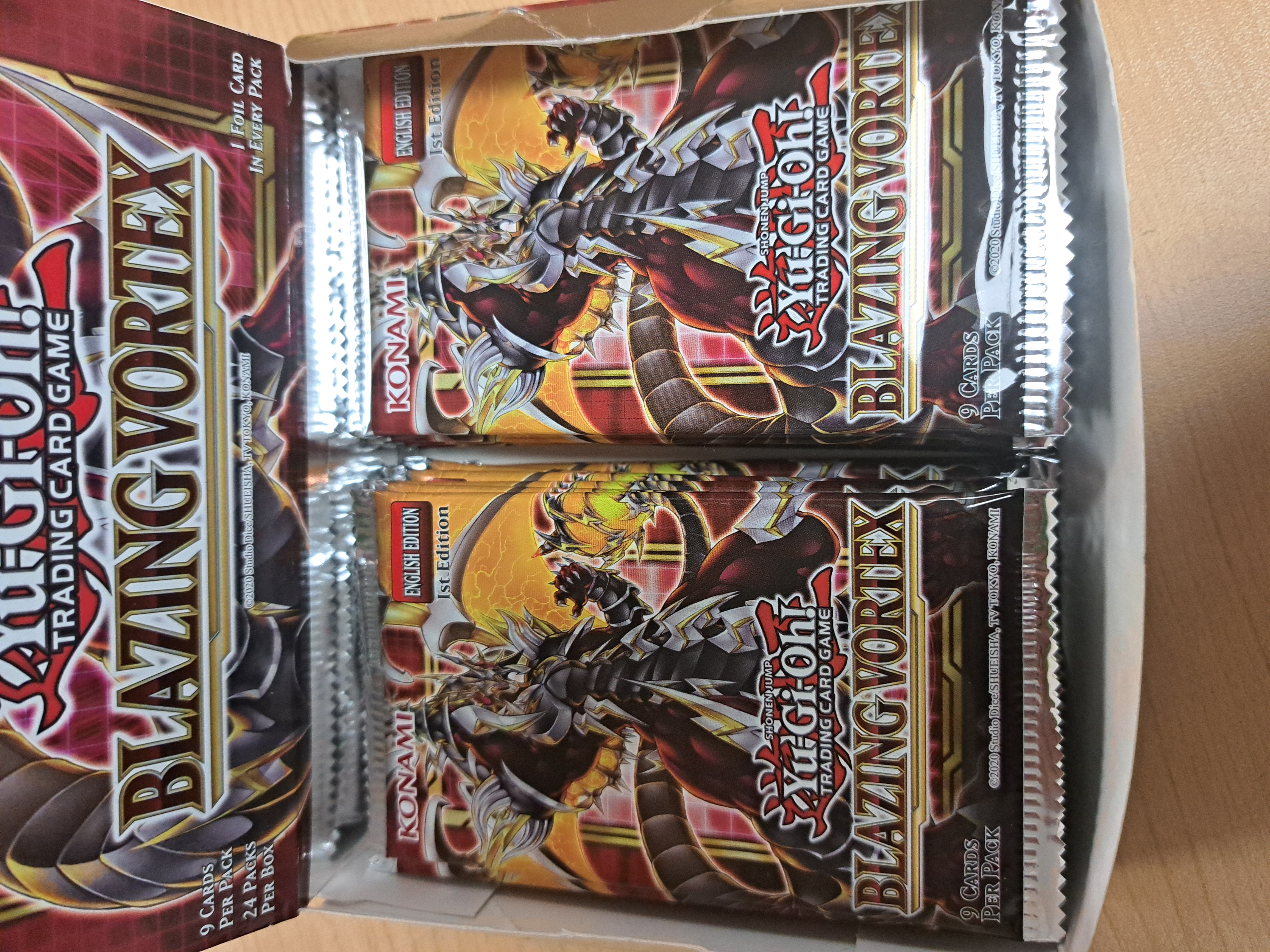 yugioh paquet en  blazing vortex